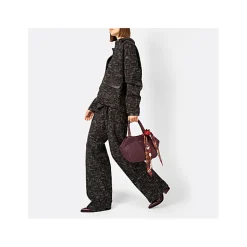 Carré Soft handbag M