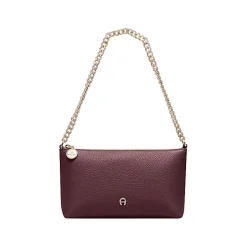 Fashion bag with chain