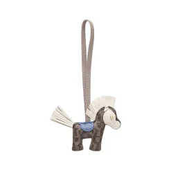 Fashion Pendant Horse